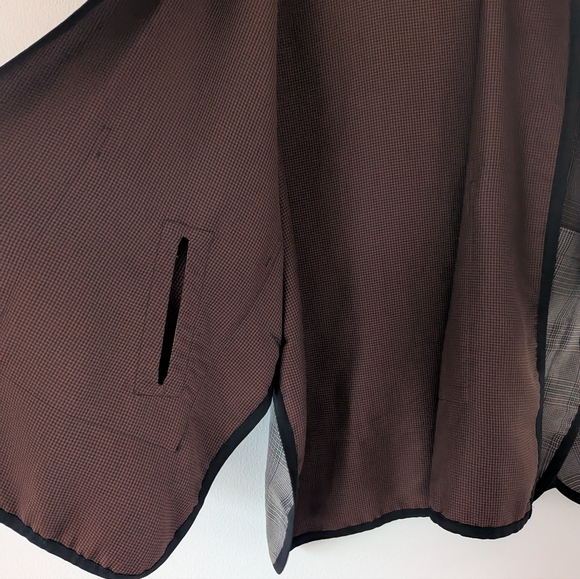 CAbi Baskerville Houndstooth Fall Reversible Topper Poncho - Picture 6 of 10